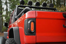 Load image into Gallery viewer, Rugged Ridge 20-24 Jeep Gladiator Flush Mount Tail Light (Pair) - Blk