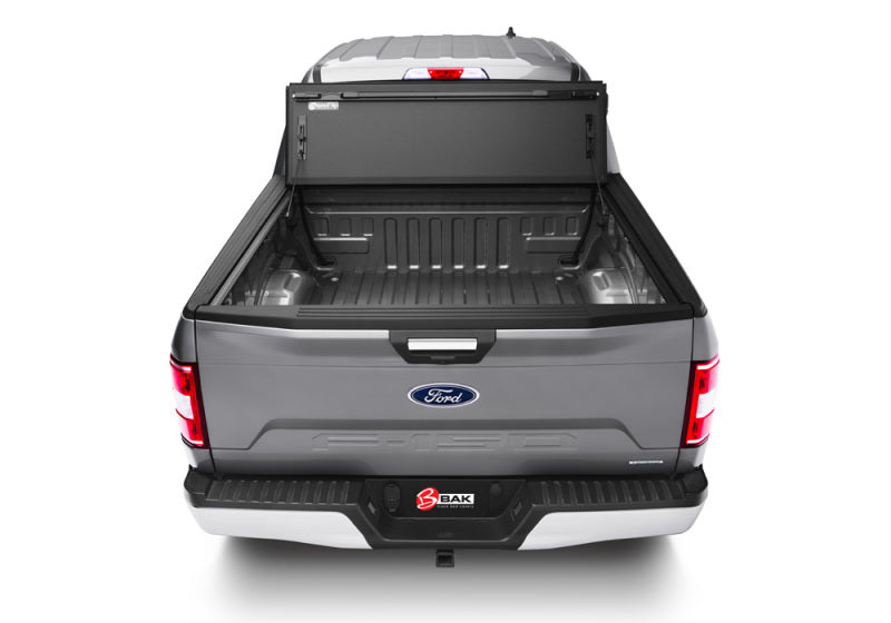 BAK 21-22 Ford F-150 (Incl. 2022 Lightning) BAKFlip MX4 5.7ft Bed Cover - Matte Finish